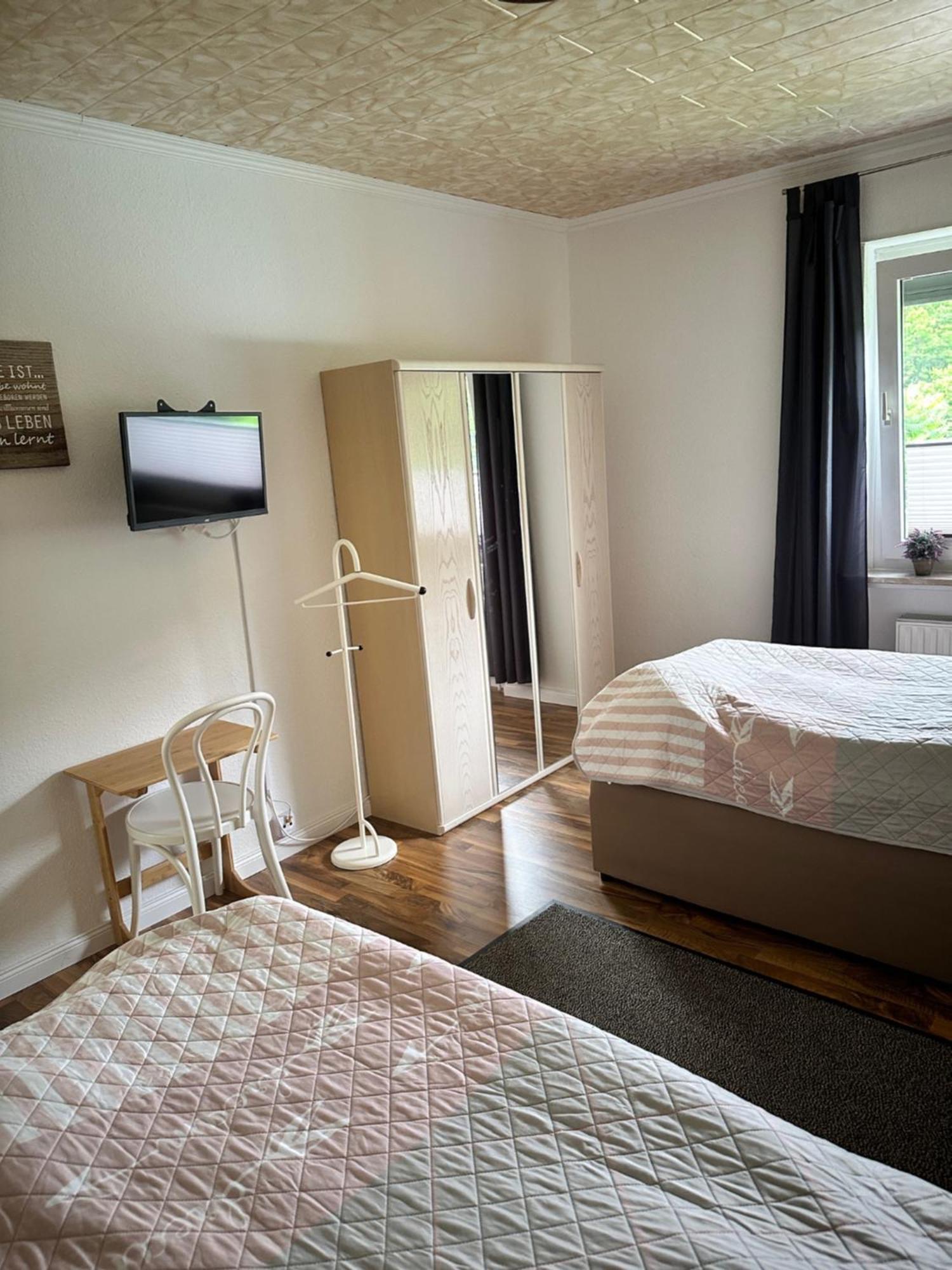 Ferienhaus Naehe Bad-Gandersheim Mit 5 Schlafzimmer Winzenburg Exterior foto